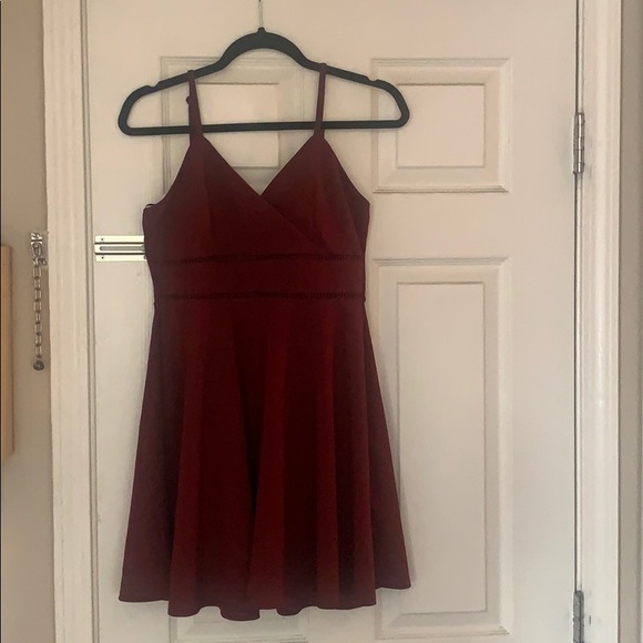 Dress - Picture 13 of 15